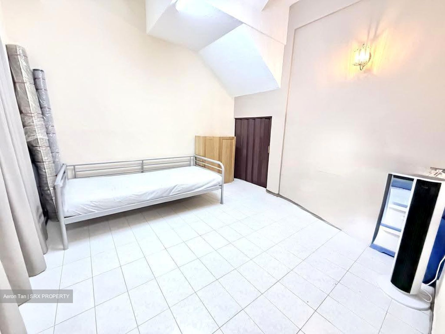 Hillview Estate (D23), Terrace #610501231
